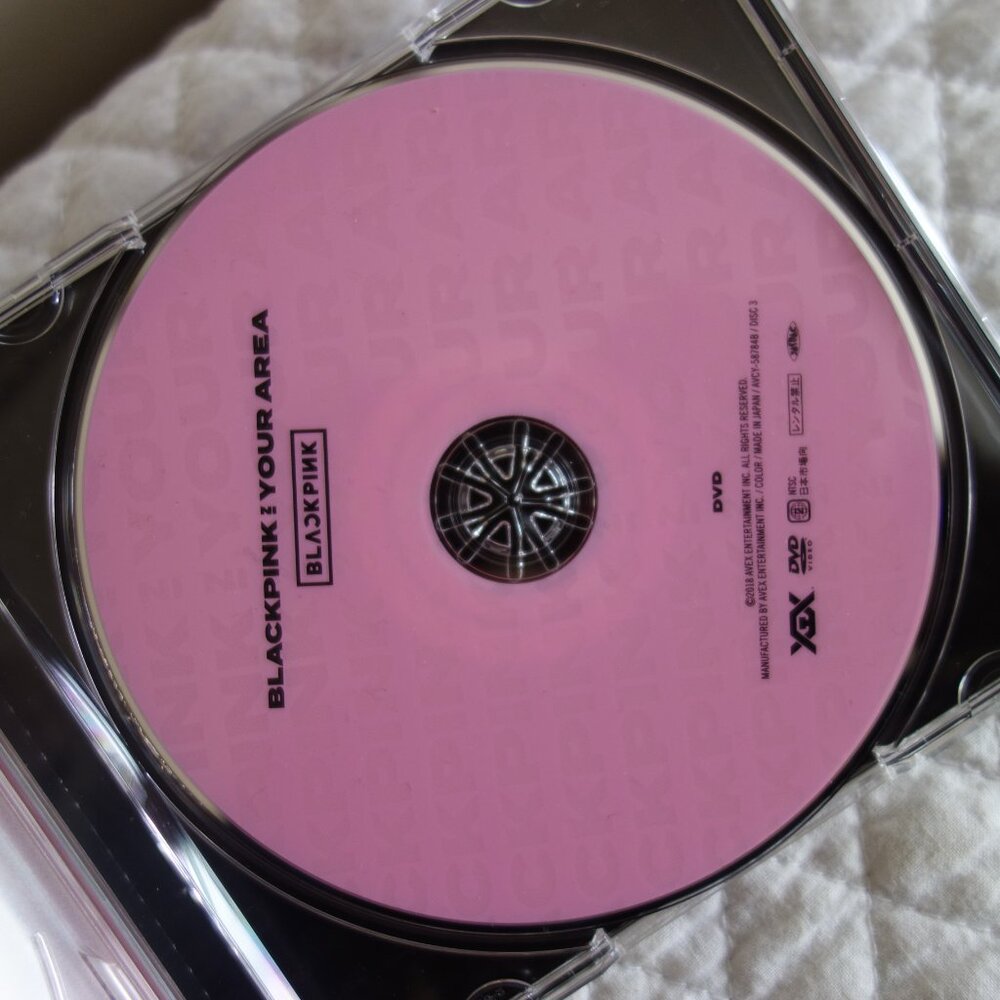 New NIB - Lmtd BLACKPINK IN YOUR AREA 2 CD / 1 DVD box set w/ book & inserts - Picture 6 of 7